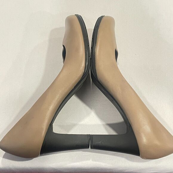 ~ Rockport 9M Pumps Total Motion Taupe Tan Leather Round Toe 3" Heels Trutech - Picture 4 of 15